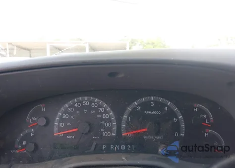 2002 Ford Expedition Eddie Bauer from USA, damaged, VIN 1FMRU17LX2LA04409